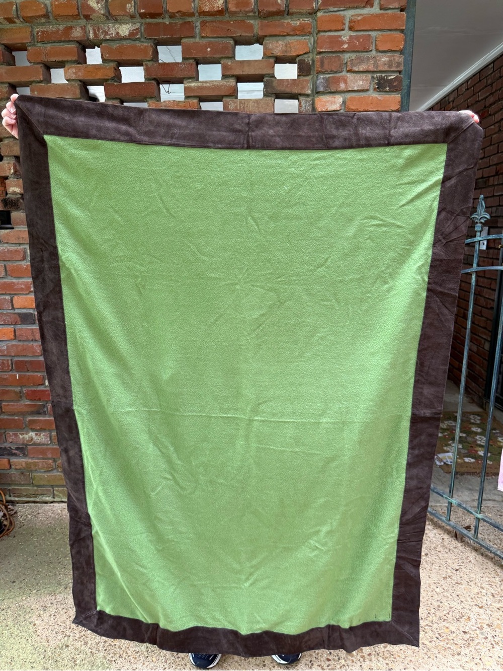 Rani Arabella 100% Cashmere Throw with Dark Brown Suede Trim